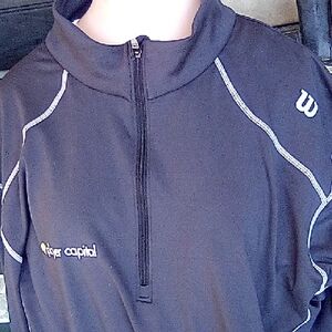Wilson 1/4 Zipper Sporty Athletic Pullover Sz XL In Excellent Mint Condition.